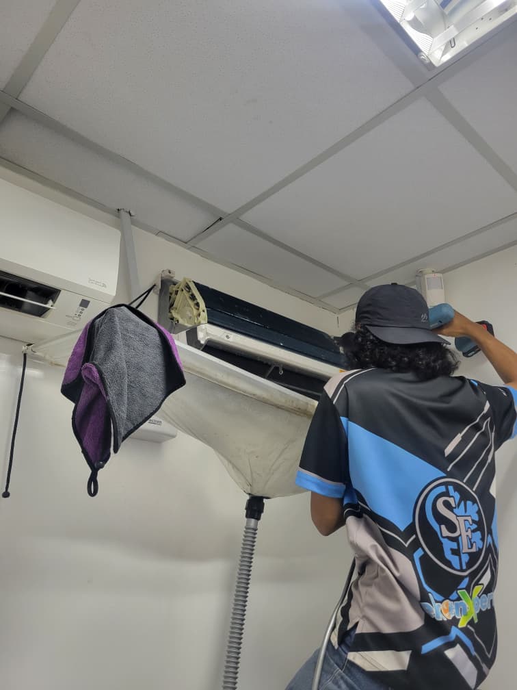 servis aircond batu pahat 12